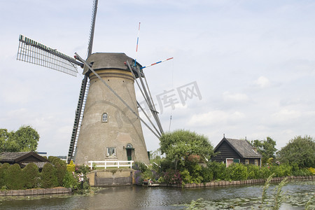 荷兰风车和棚子
