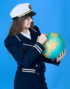 海上制服和地球的女人