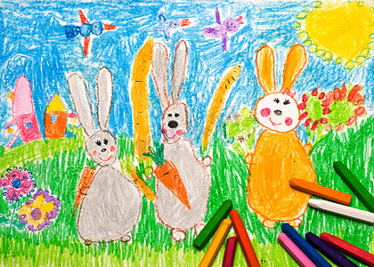 夏天儿童画摄影照片_蓝天下的兔子一家人儿童画