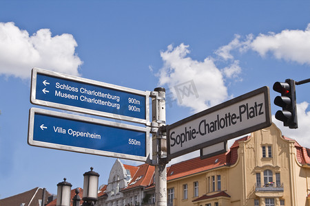 柏林的街道和旅游指标