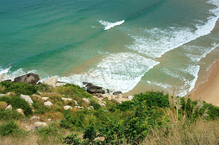 生态绿化摄影照片_越南风景、海滩、山、生态、旅行