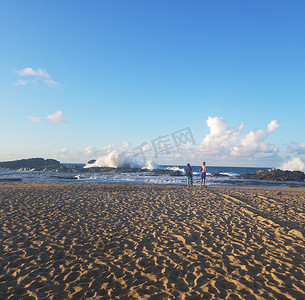 伊莎贝拉摄影照片_波多黎各伊莎贝拉海滩上的海水和海浪