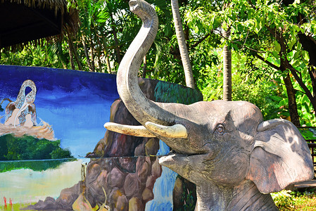 泰国曼谷考丁公园杜斯特动物园的大象雕像