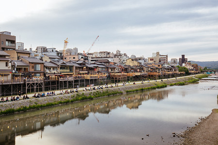 日本京都的加茂河景