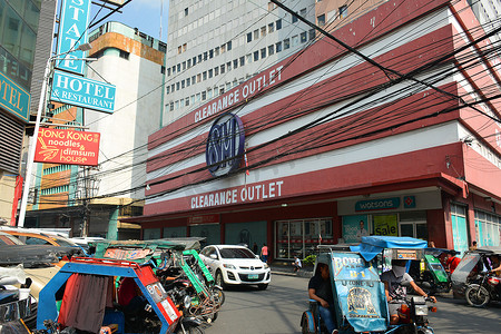 菲律宾马尼拉 SM Clearance Outlet 商场外墙
