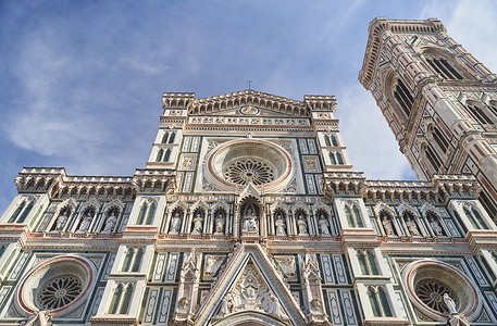意大利佛罗伦萨 — 12.02.2023: 圣玛丽亚德尔菲奥拉大教堂的圆顶景观