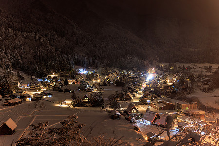 冬季日本风景摄影照片_冬季仙境：白川乡之夜