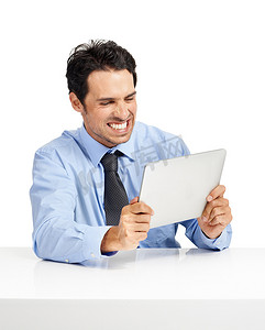 电子邮件、兴奋和商人在平板电脑上阅读工作、交流和应用程序。