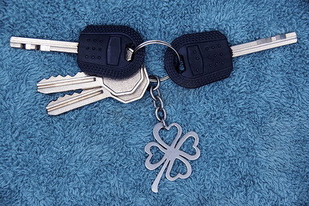 钥匙链特写的一串钥匙