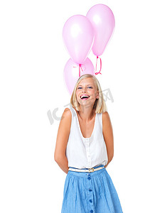 周年庆典背景素材摄影照片_粉红色的气球，一个女人在情人节、生日或周年庆典的工作室里的肖像。