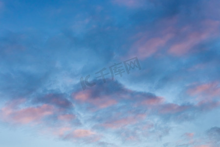 天空颜色蓝色粉红色紫色抽象背景自然美丽的夜晚户外