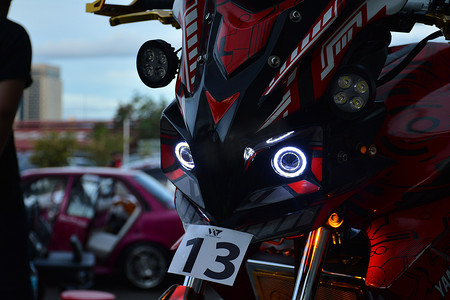 雅马哈摩托车在菲律宾帕西格的 Vapin 车轮车展上亮相