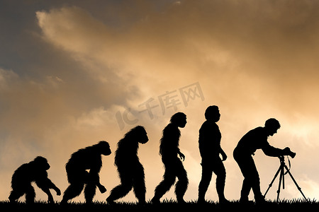 灵长类摄影照片_与摄影师男人的人类进化