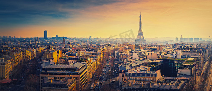 为目的摄影照片_以法国艾菲尔铁塔为目的的观光巴黎全景。