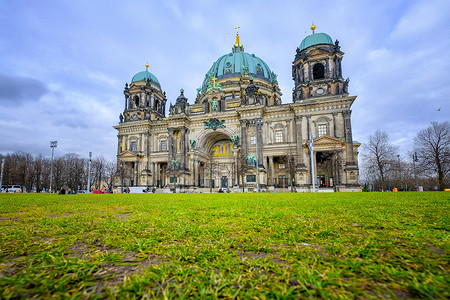 柏林大教堂 (Berliner Dom) 在著名的博物馆岛 (Museum I)