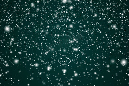 寒假和冬季背景、落在节日绿色背景上的白雪、雪花散景和降雪颗粒作为圣诞节和下雪假期设计的抽象下雪场景