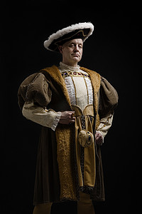 正经摄影照片_穿着历史服装的亨利八世国王肖像