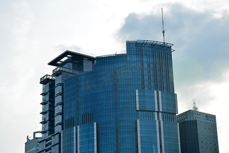 菲律宾帕西格的一个企业中心大楼立面