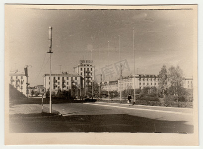 复古照片显示苏联的街道。