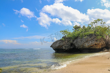 印度尼西亚巴厘岛巴东巴东海滩-自然度假背景。