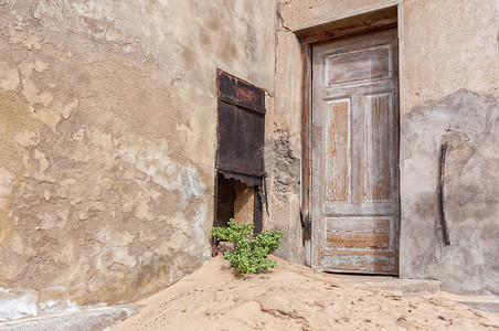 废弃的钻石矿 Kolmanskop 破败的建筑