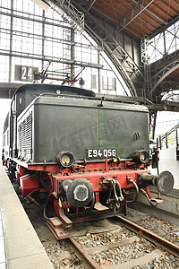博士交流摄影照片_德国莱比锡博物馆站历史悠久的传统机车垂直拍摄