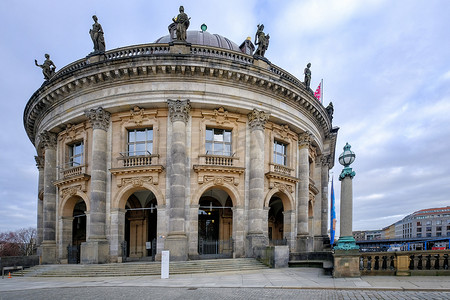 柏林大教堂 (Berliner Dom) 在著名的博物馆岛 (Museum I)