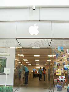 购物中心的 Apple Store