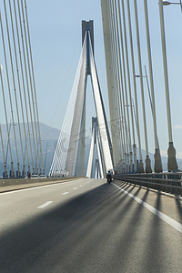 Rio-Antirrio 桥