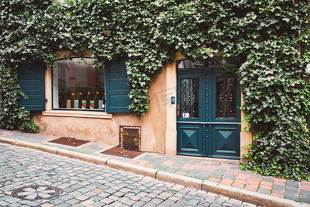 日料店门头摄影照片_德国，欧洲美丽的街边小店