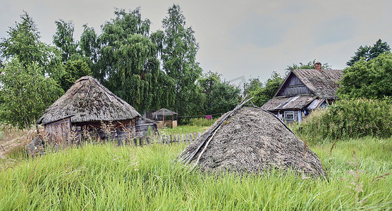 布列斯特摄影照片_白俄罗斯共和国布列斯特地区平斯克区 Kachanovichi 村。