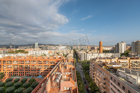 西班牙巴塞罗那沿海地区旧工业区 Poblenou 区转变为新现代社区的景观
