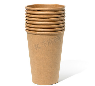 餐具包装摄影照片_白色背景中空的棕色纸一次性杯子，概念环保