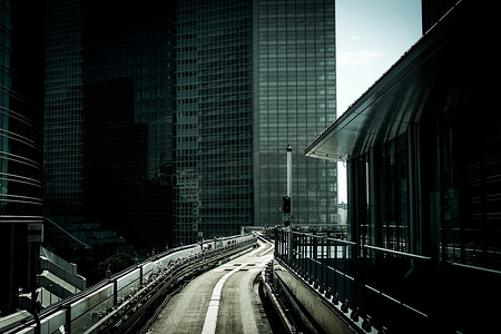 查找原因摄影照片_Yurikamome 东京海滨新交通原因 从东京市内看