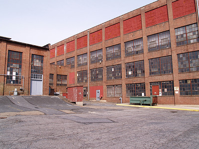 废弃的旧工厂