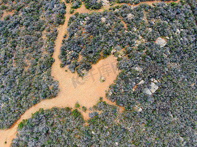 美国加利福尼亚州圣地亚哥卡梅尔谷黑山的空中俯视图