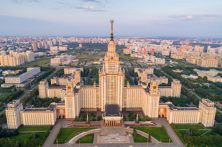 莫斯科国立大学主校区。