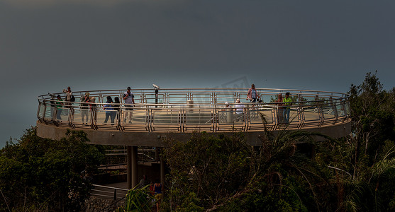 兰卡威天桥旁的观景台