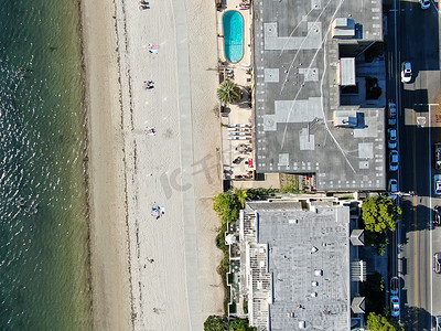 传道授业解惑摄影照片_Mission Bay 和海滩的鸟瞰图，以及位于加利福尼亚州圣地亚哥的建筑。