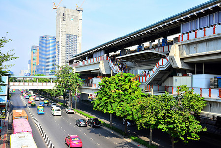 曼谷公共交通系统 Mo Chit 车站在曼谷，泰国