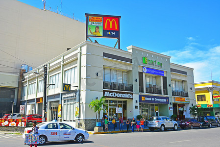 菲律宾宿务麦当劳大楼立面