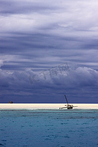 马达加斯加的海滩和船