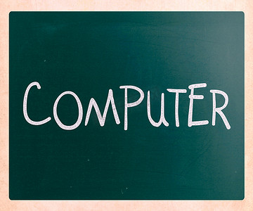 一氧化碳黑板报摄影照片_黑板上用白色粉笔手写的“计算机”