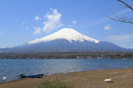 日本山中湖的富士山