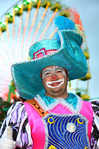 圣克鲁斯-德特内里费狂欢节：小丑