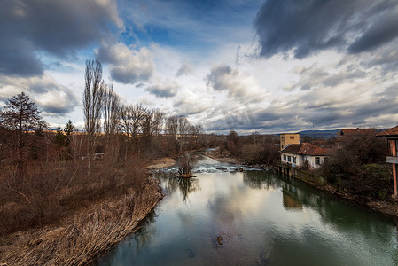 保加利亚丘斯滕迪尔省内维斯蒂诺的斯特鲁马河