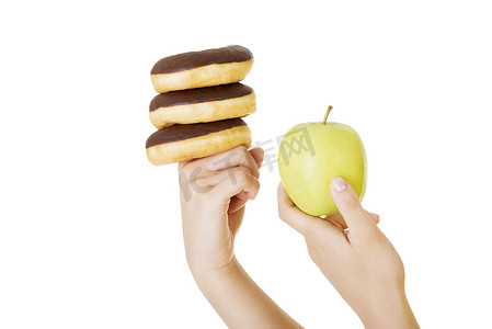 甜甜圈或青苹果 - 艰难的选择。