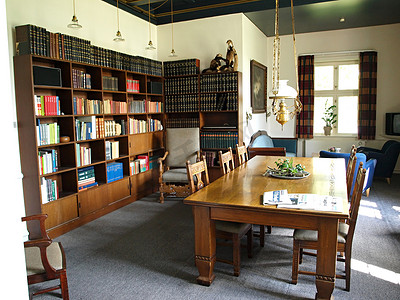 书房-家庭办公室