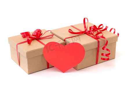 情人节520淘宝摄影照片_有红色心脏的情人节礼物盒