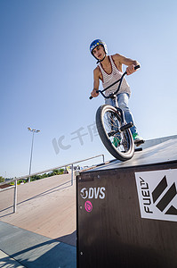 Diogo Martins 在 Fuel TV 的 DVS BMX 系列 2014 期间